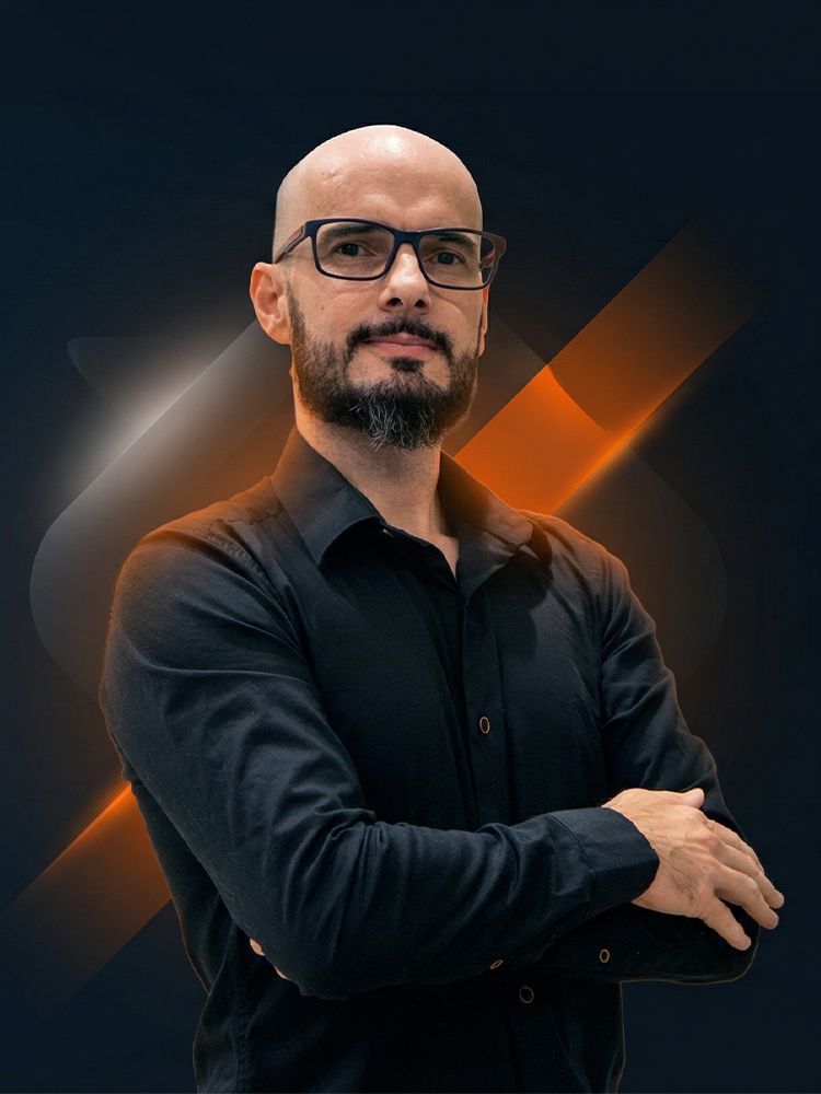 Roger Morales — Levante